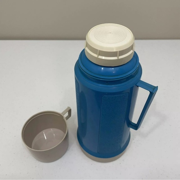 Vintage Bright Blue Thermos Narrow Neck 11.5” Model 25Q - Picture 3 of 8